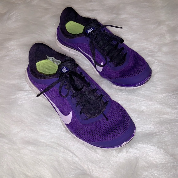Nike Shoes - NIKE running sneakers